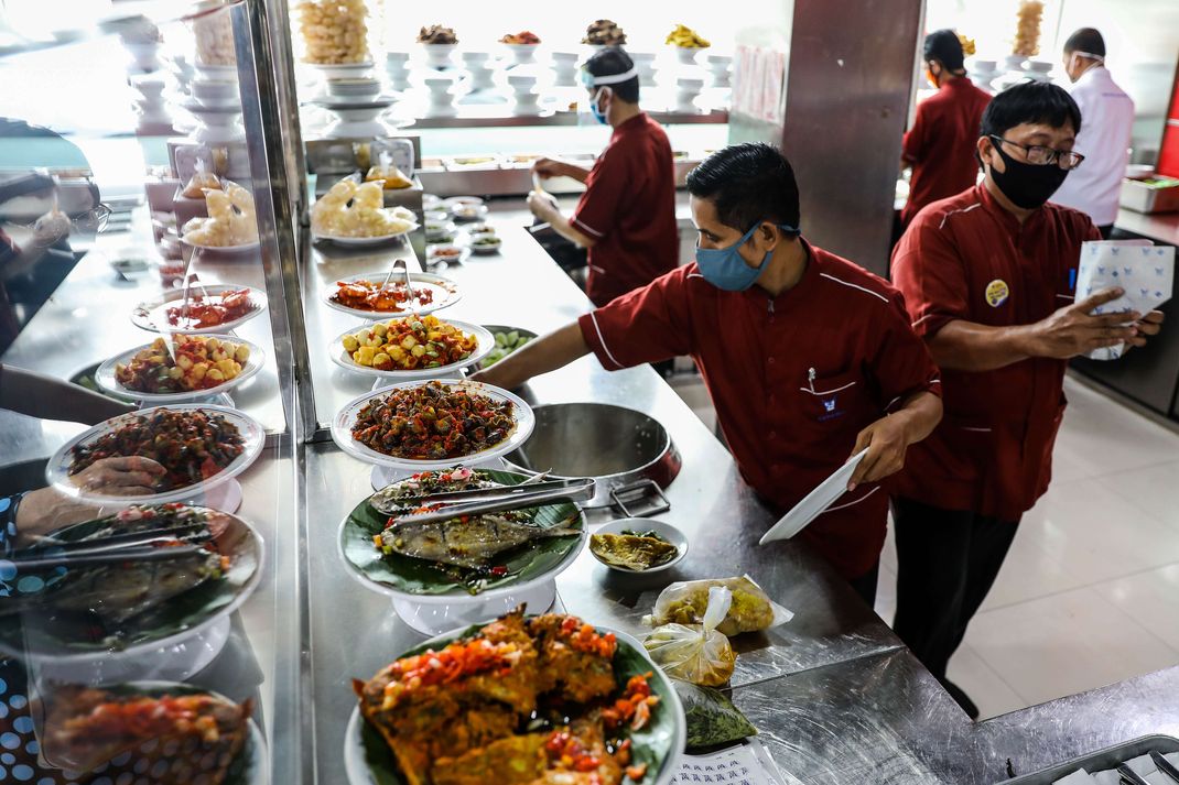 Polemik Lisensi Rumah Makan Padang, Antara Pelestarian dan Kontroversi