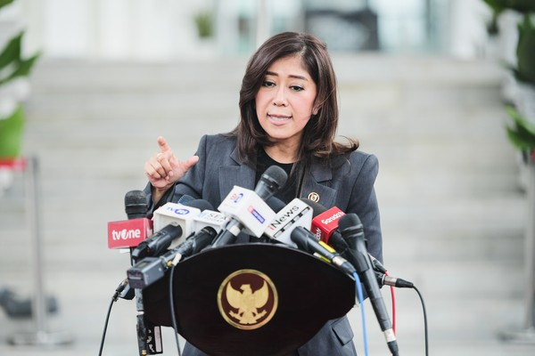 Komdigi Berencana Untuk Batasi Kepemilikan Kartu SIM, Setiap Orang Hanya Boleh Punya Maksimal Tiga Kartu SIM