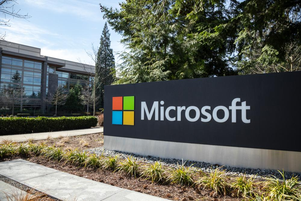 Ribuan Insinyur Microsoft Kena PHK dan  Digantikan oleh AI Buatan Mereka Sendiri