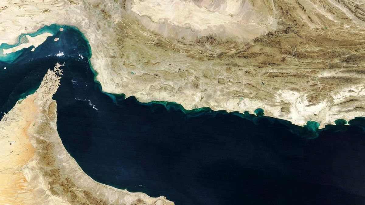 Iran Ancam Tutup Selat Hormuz, Harga Minyak Diperkirakan Melonjak Jadi Rp2 Juta Per Barel