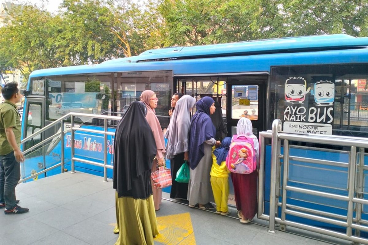 Termahal se-Indonesia, Warga Bekasi Habiskan Rp 1,9 Juta Per Bulan untuk Biaya Transportasi Umum