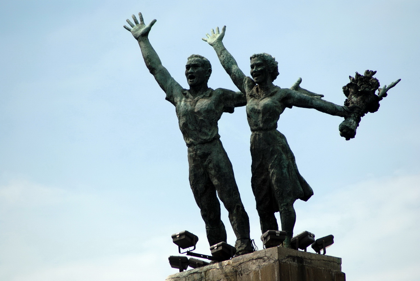 Jejak-Jejak Uni Soviet di Indonesia