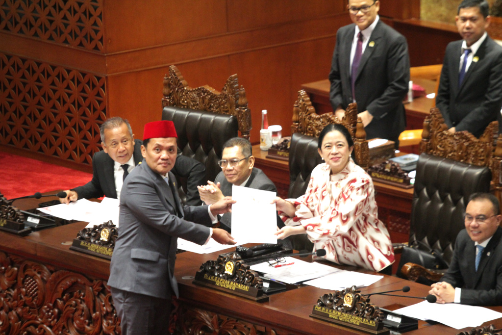 DPR Sahkan RKUHAP Jadi UU, Koalisi Minta Draf Dicabut karena Banyak Masalah